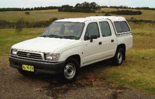 2000 toyota hilux for sale #2
