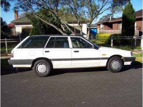 1989 Nissan pintara wagon #9
