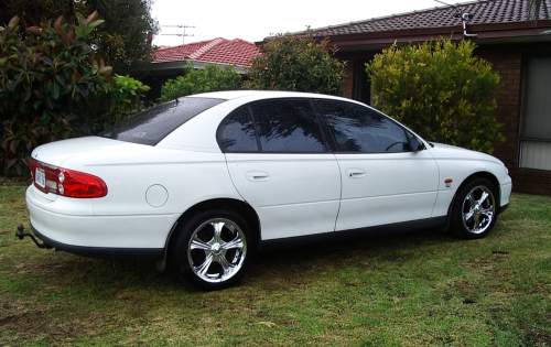 Used HOLDEN COMMODORE VT Executive for sale with Holden Commore VT Executive