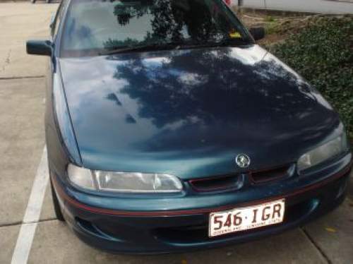 Used HOLDEN COMMODORE Specs. Build Date: 1996; Make: HOLDEN 