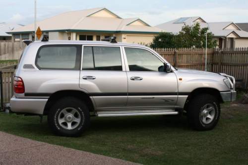 toyota landcruiser rv 100 series #6