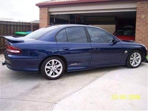 Build Date: 2000; Make: HOLDEN; Model: COMMODORE; Series: VT SS II 
